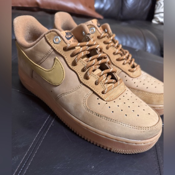 Nike Air Force 1 “07 WB “Flax/Wheat Gum” Preowned size Men’s 9. No box. - Picture 1 of 9